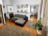Central Gold Apartment 