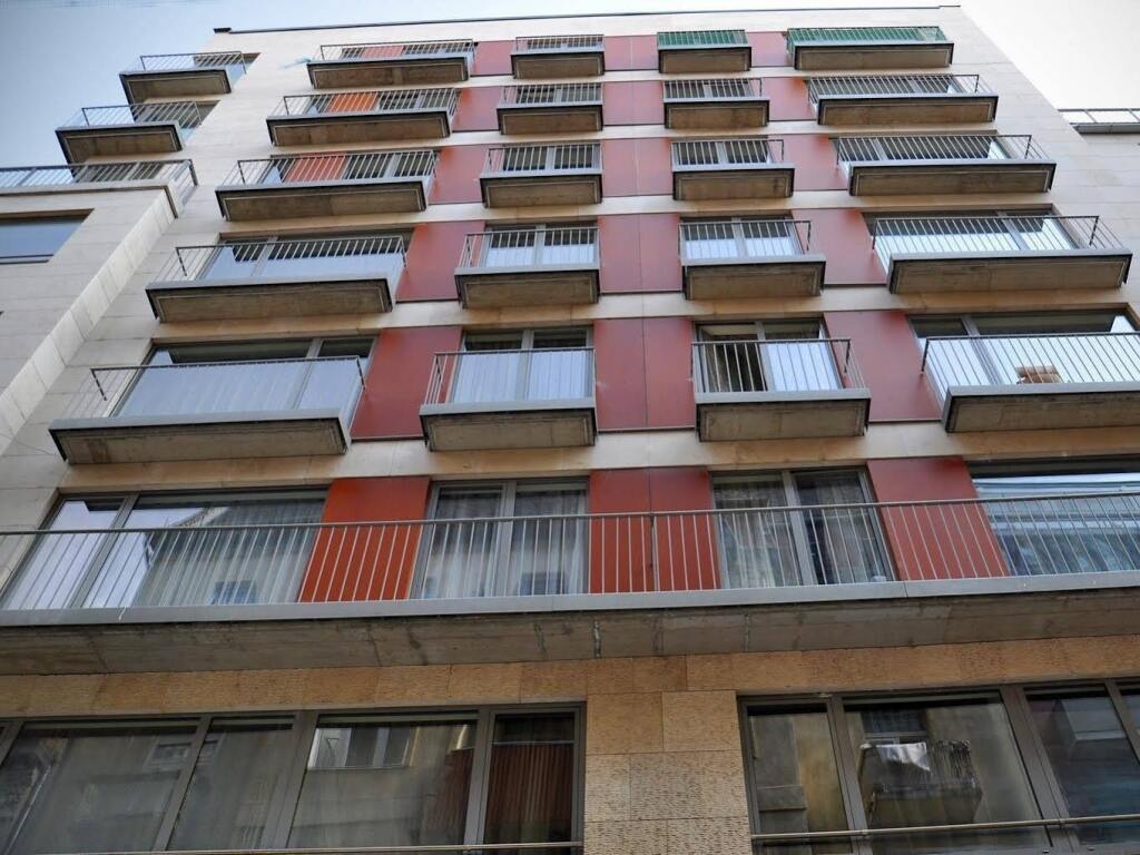 Ease Point Apartments 