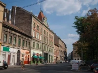 Economy Apartments 