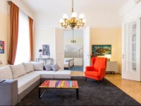 Elegant & Stylish Apartment city center 