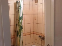 Small VГ­g Studio 
