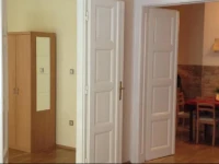 Smiley Apartment 