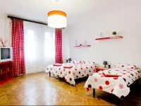 Smiling Central Apartments 