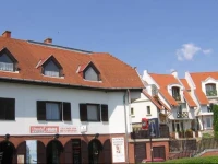 VГ¶rГ¶skГєt PanziГі 