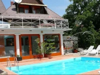ZГ¶ld sziget ApartmanhГЎz 