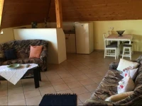 Esther Apartman 