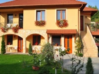 Mediterran Apartmanhaz 