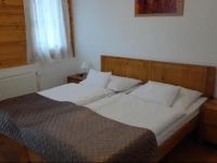 ZГ¶ld Sasok Г‰tterem Г©s PanziГі 