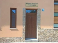 Kazinczy Apartment 