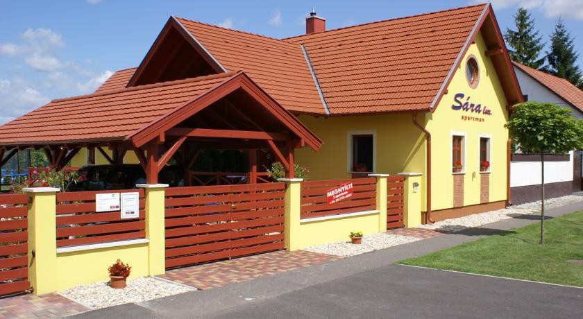 SГЎra-Lux Apartman 