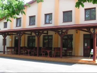 ГЃrnyas Thermal Camping Г©s ГњdГјlЕ‘park 