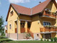 Holiday home Csardareti Utca-SiГіfok 