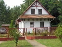 FГЎcГЎnkert ApartmanhГЎz 