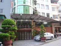 Hoa Cuong Hotel 2*