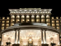 Vinpearl Discovery 1 &amp; 2 Nha Trang 5*