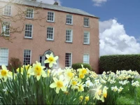 Dollardstown Historic Country House B&B 