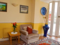 Bamburys Guesthouse 3*