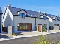 Corran Meabh Holiday Homes 4*