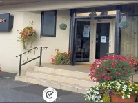 The Town House Hotel 