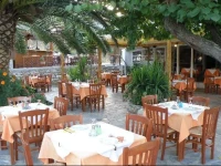 Vontzos Hotel 