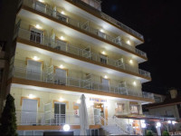 Dias Hotel