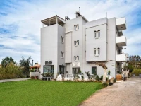 Ikaros Apartments 