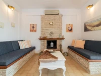 Ammoudi Harmony Villa 