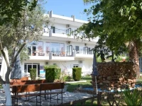 Athina Resort 