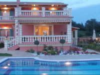 Villa Mirela