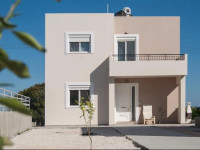 Gennadi Home
