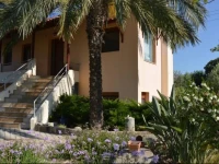 Semas Apartments 
