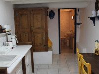 Hydra Guest Houses