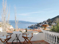 Two-Bedroom Holiday home with Sea View in Hydra