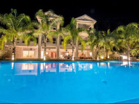 The SunRidge Villa
