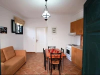 Studio Greek Style 