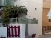 The house in the port 