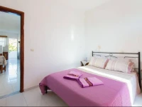 Merryland Studios & Apartments 