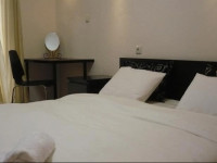 Alexandros Hotel