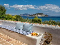 Lithalona Villas & Houses