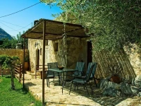Elia House 