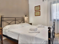 Niriides Luxury Apartments