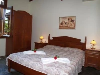 Yiannis Cottage 
