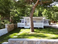 Akti Oneirou Camping and Bungalows 