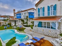 Alacati Cumbali Konak Hotel 