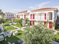 Alaroof Hotel 
