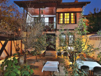 Gul Evi Konagi