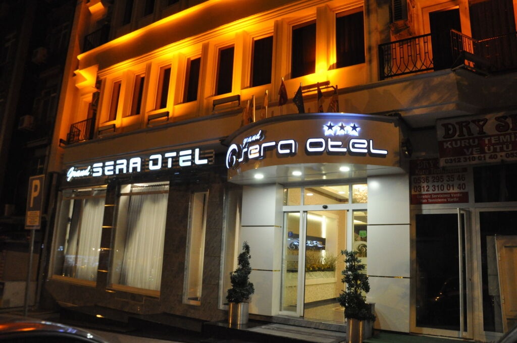 Grand Sera Hotel 