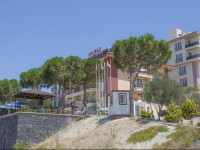 Solmaz Deluxe Hotel