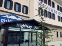 Highway Hotel 