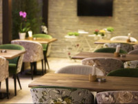 La Vie Suite Hotel